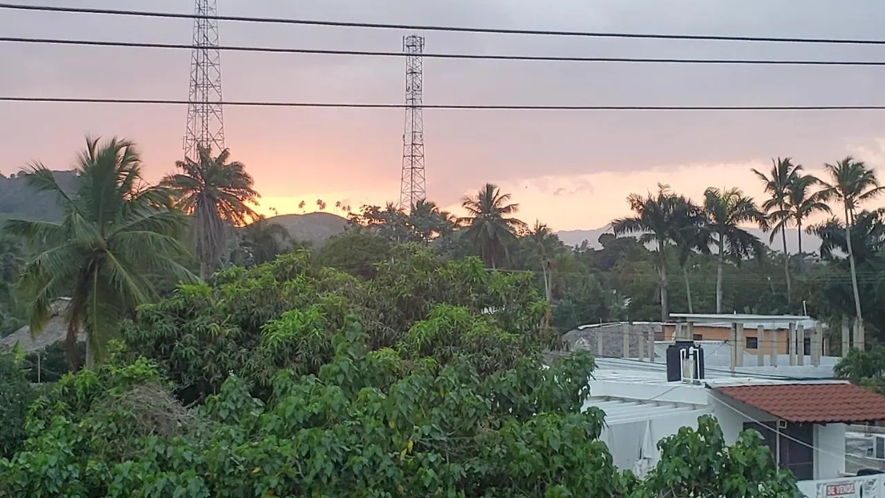 Yes Papa! Rooms Only 100M From The Beach! Las Galeras 2*,
